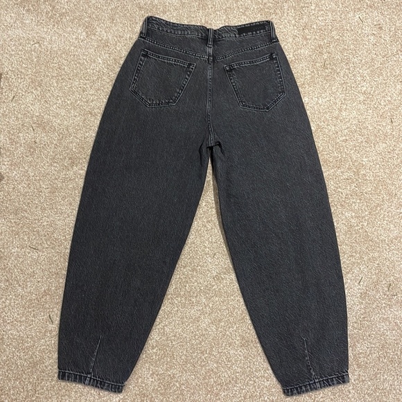 Cello Barrel Cut Denim Jeans In Dark Acid Wash Soft Black In Junior's Size 3 - Picture 12 of 12